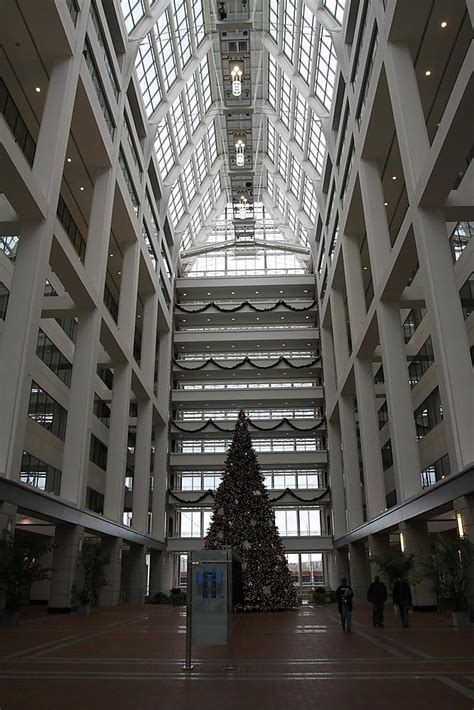 US Patent and Trademark Office Office Photos | Glassdoor