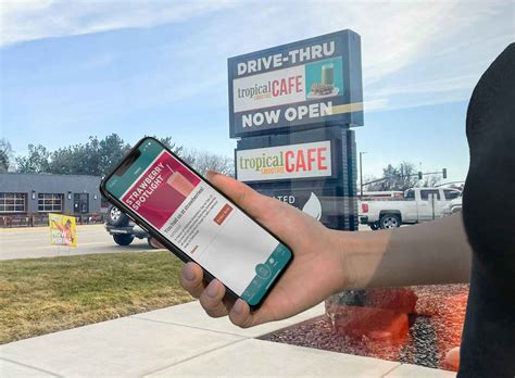 18 Tropical Smoothie Menu Hacks That'll Get You All the Smoothies - The ...