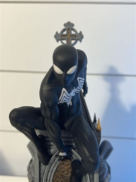 Black suit Spidey by NachoCG. : r/resinprinting