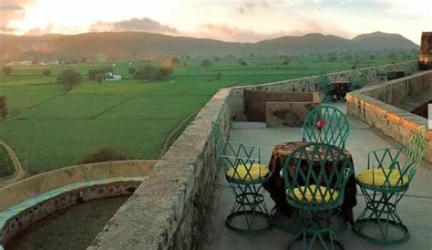 Spend A Royal Weekend At Neemrana’s Hill Fort In Kesroli | Delhi NCR ...