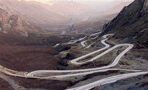 中国最难走的5条公路，213国道不算啥，西藏的这条路才是真的险_腾讯新闻