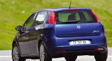 Fiat Grande Punto Hatchback 2006 - 2008 reviews, technical data, prices