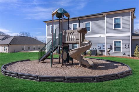 Cherry Creek - Apartments in Pontotoc, MS