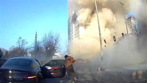 Chick Explodes 的图像结果