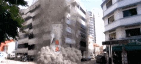 911事件世贸大楼为什么会倒塌 - 小灵猫网