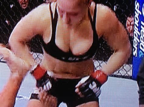 Ronda Rousey Nipples