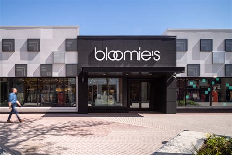 Bloomie's Old Orchard - NELSON Worldwide