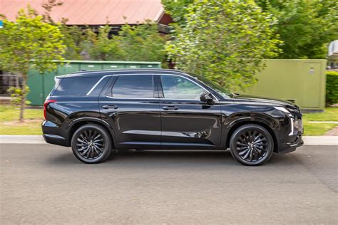 2024 Hyundai Palisade Calligraphy Black Ink Diesel AWD review | CarExpert