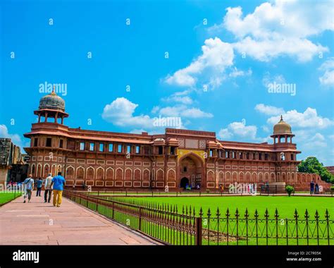 Lal qila hi-res stock photography and images - Alamy