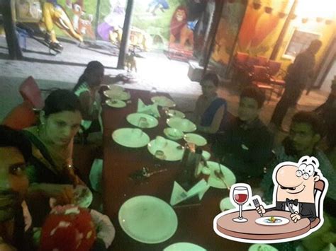 Nikunj Restaurant, Mhow - Restaurant reviews