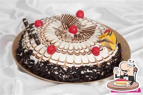 Monginis Cake Shop, Chakan - Restaurant reviews