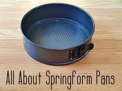 How to Open a Springform Pan 的图像结果