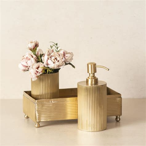Ripple Cut Brass Bathroom set 3 - Matte Gold – The Decor Remedy