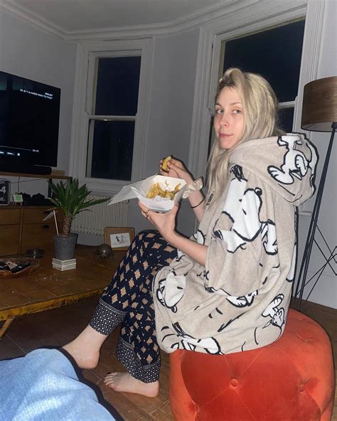 Stevie Martin's feet