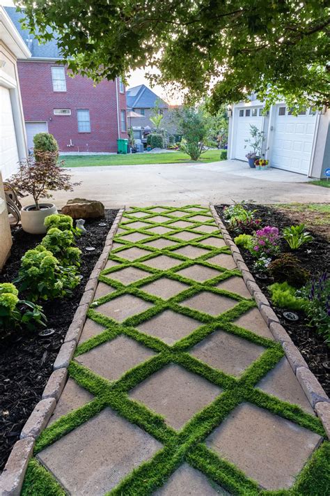 Walkways With Pavers