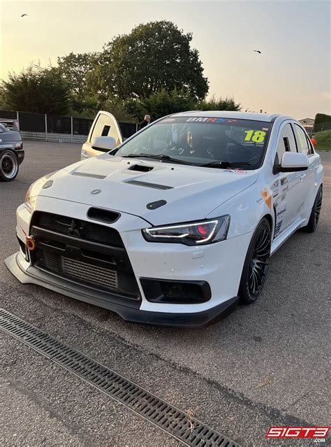 Especificacions de 2015 Mitsubishi Lancer Evo / Dades de Curses - Base de Dades de Models de ...