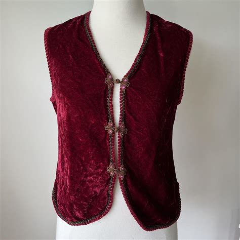 Red velvet vest Functional ties at front Size:No... - Depop