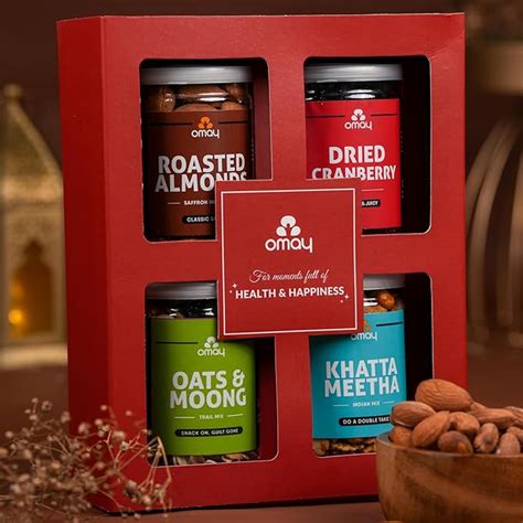 Omay Foods Festive Treats Gift Box I Premium Gift Hamper I Gifts for ...