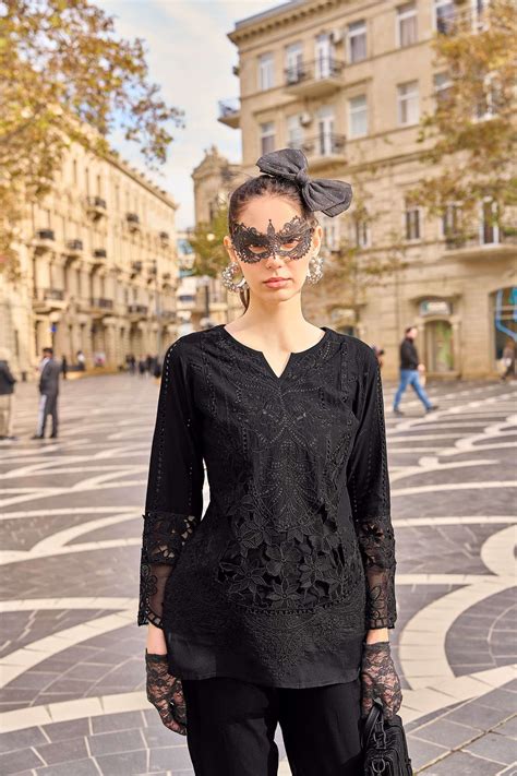 COTTON PAKISTANI CO-ORD SET BY TEXOFAB AND EMBRIODERY WITH LASER CUT