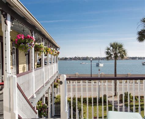 Perfect anniversary getaway! - Review of Bayfront Marin House, St ...