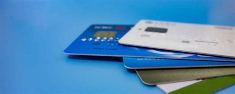 银行卡为什么会被冻结锁定显示卡状态异常 突然无缘无故被冻结是什么原因_即时尚