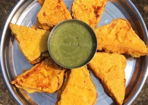 Bread Pakoras Recipe by Hunger Triggers - Cookpad
