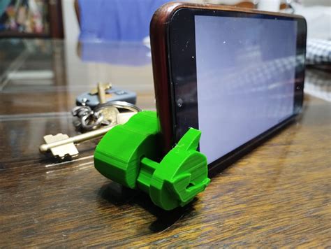 STL file Anime - Kitty cell phone holder and key chain 📞・3D print ...