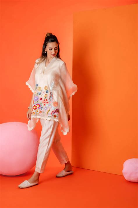 Aurora Cape Top – ESPEE