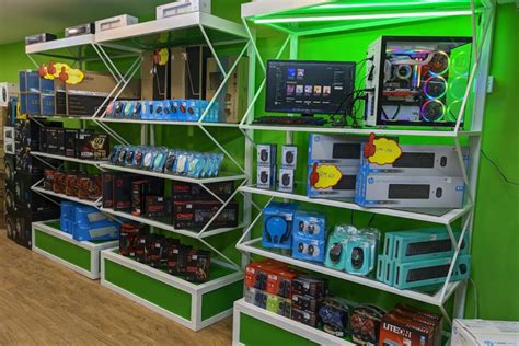 Computer Shop Example 的图像结果