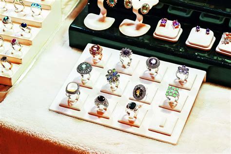 Gems and jewellery exporters' body seeks policy reforms to tackle US ...