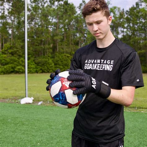 Soccer Goalie 的图像结果