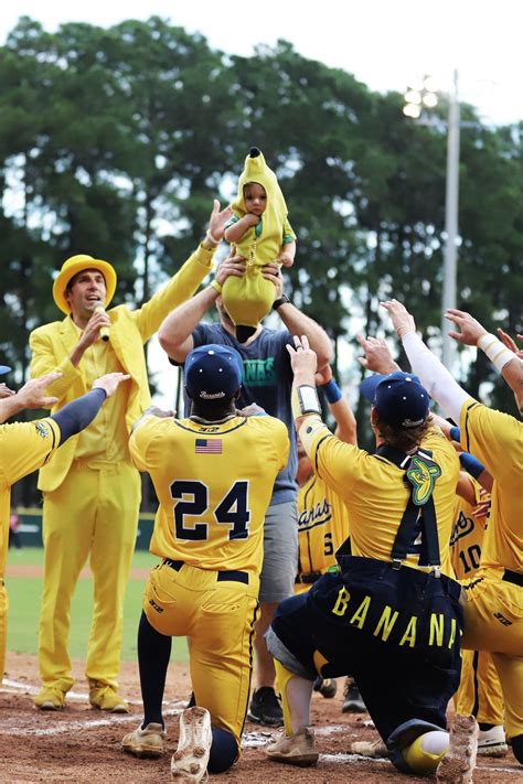 Savannah Bananas Wallpapers - Wallpaper Cave