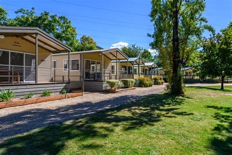 BRIGHT RIVERSIDE HOLIDAY PARK (Victoria) - Campground Reviews, Photos ...