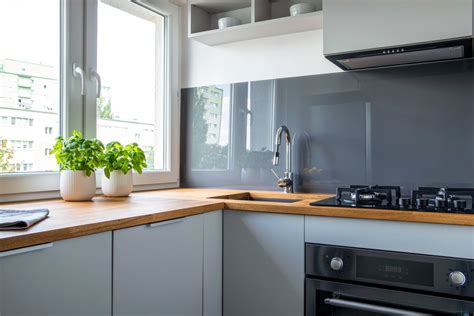 Small Kitchen Color Ideas