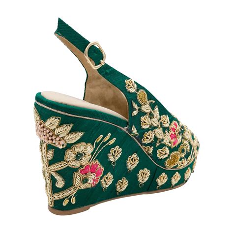 SAROD GREEN – Veruschka