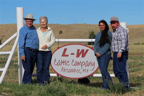 Providing Superior Herefords - L BAR W CATTLE COMPANY