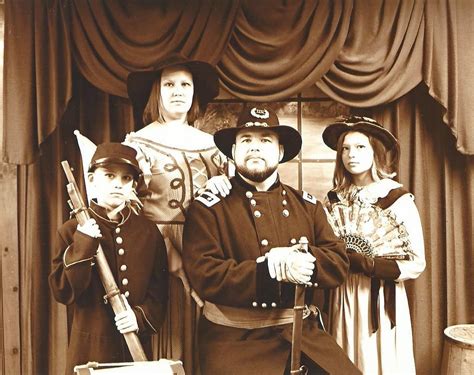 Servants Old Tyme Photos (Gettysburg) - All You Need to Know BEFORE You Go