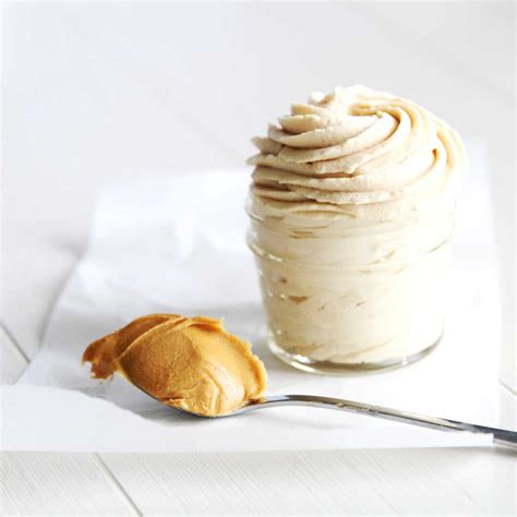 Sweet & Zesty Lemon Whipped Cream (Chantilly Cream) Recipe - All Purpose Veggies