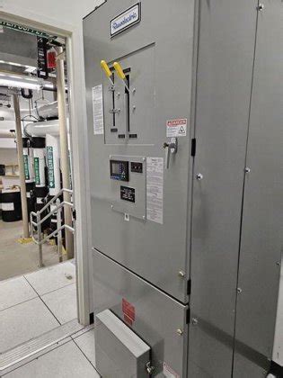 400A Russelectric ATS 480v RTS03-ABLB4003BCF1-RPT CS03 Automatic ...