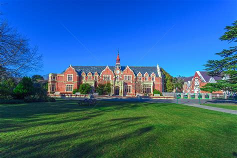英国牛津大学教学楼主楼摄影图高清摄影大图-千库网