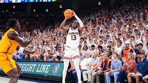 Miles Kelly excels in Auburn debut: 'He's an NBA-caliber 3-point ...