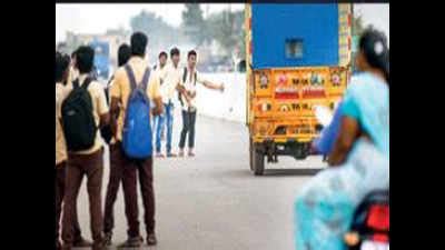 Private buses offer services at premium, city says ‘no thanks ...