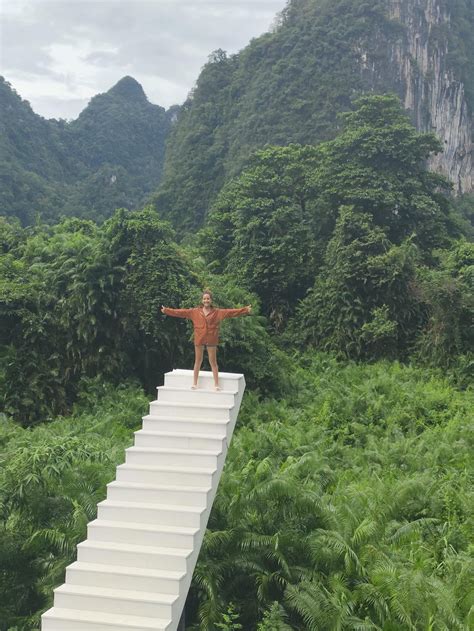 The Stairway of Love: China’s Enigmatic Love Story | Travelertopia