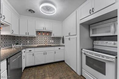 319 Atwood St NW, Warren, OH 44483 | Homes.com
