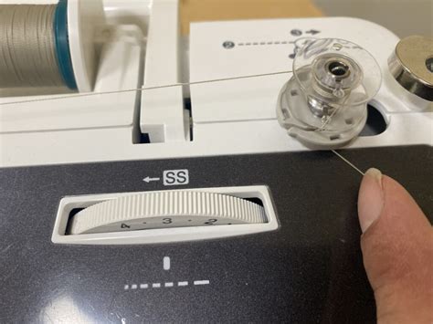 How to Set Up Sewing Machine 的图像结果