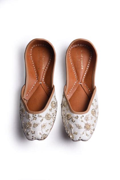 MEHER (white) : Pastels and Pop X Anushree Reddy