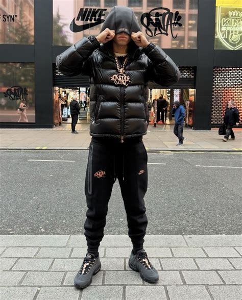Pin by Chaoz on クイック保存 | Drip outfit men, Men streetwear outfits, Mens outfits