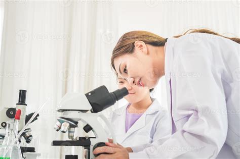 Elementary Science Class 的图像结果