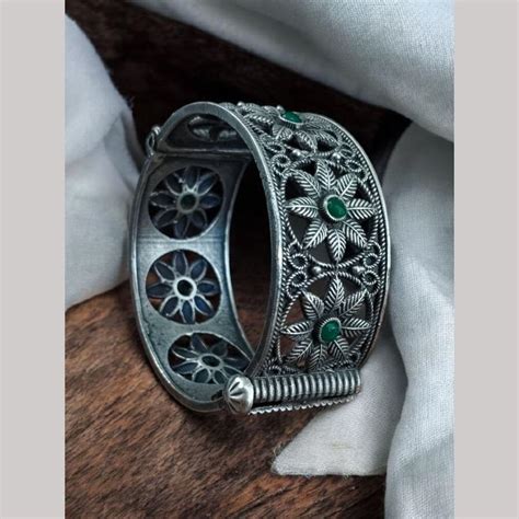 Maharani Jewels Oxidised Plated Pota Stone Openable Kada – JewelEMarket