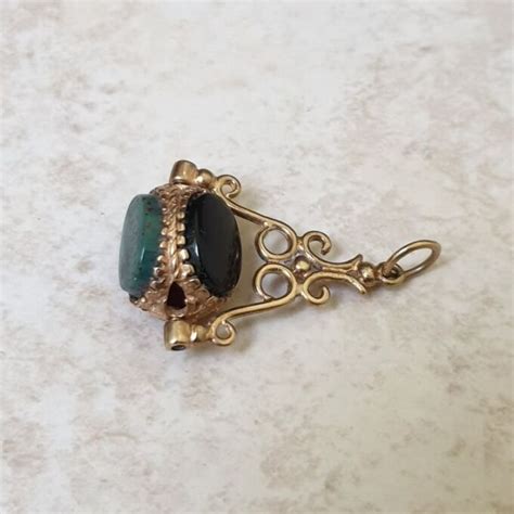 9ct gold spinner pendant apk v1.3.10